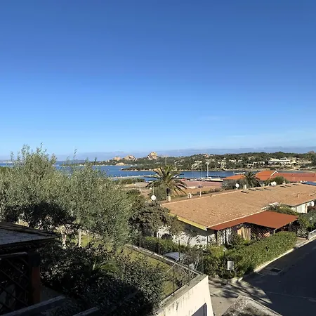 Club Cala Bitta Feriehus *